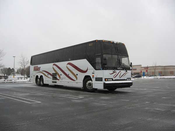 【企業班車】晝夜相伴，鴻鳴相伴——夜班巴士