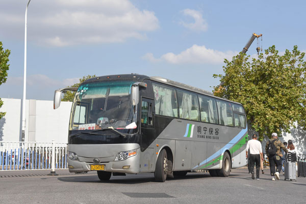 企業(yè)內部無車供應，深圳租大巴車才是正確選擇